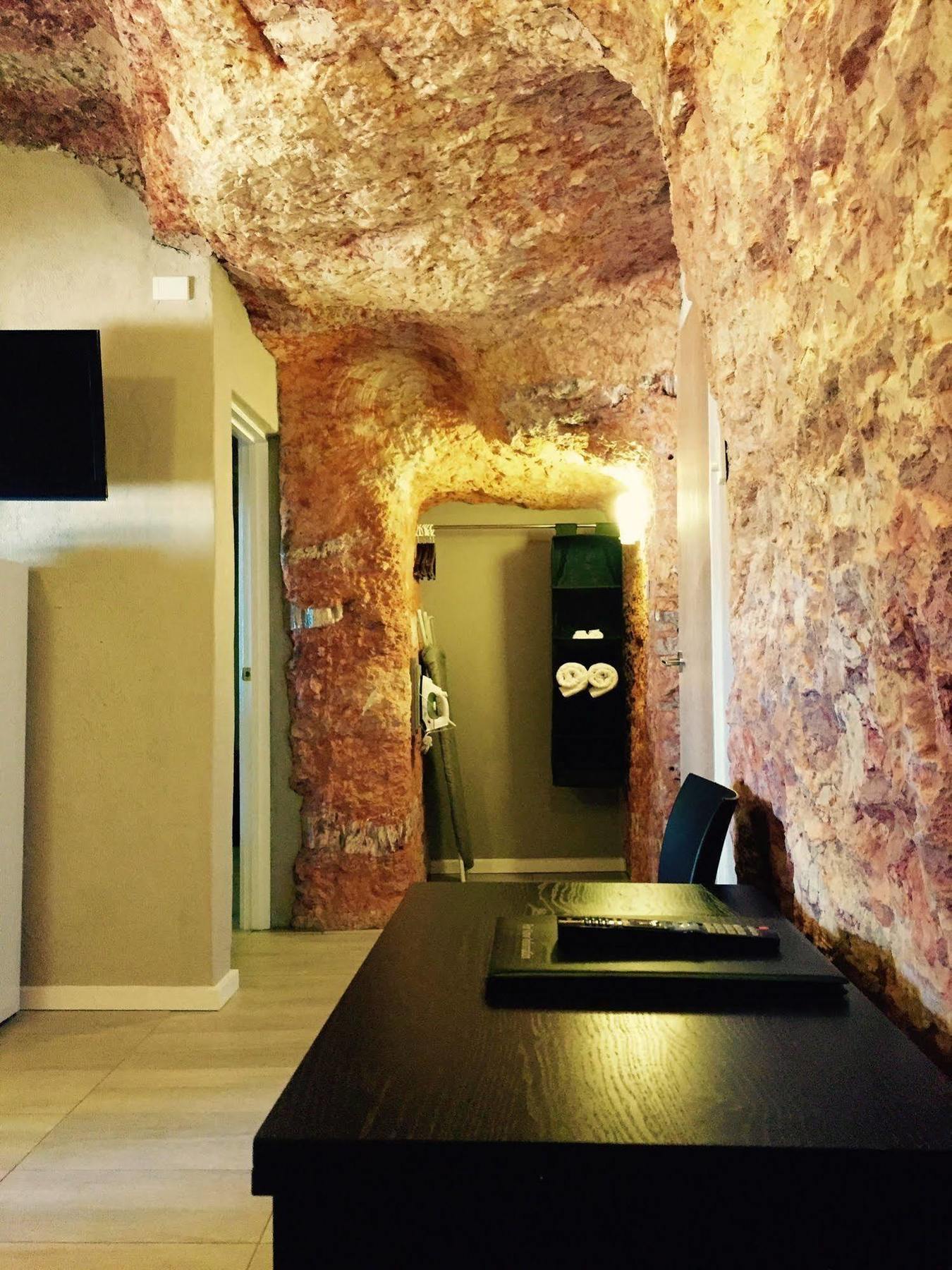 The Lookout Cave Underground Motel Coober Pedy Ngoại thất bức ảnh
